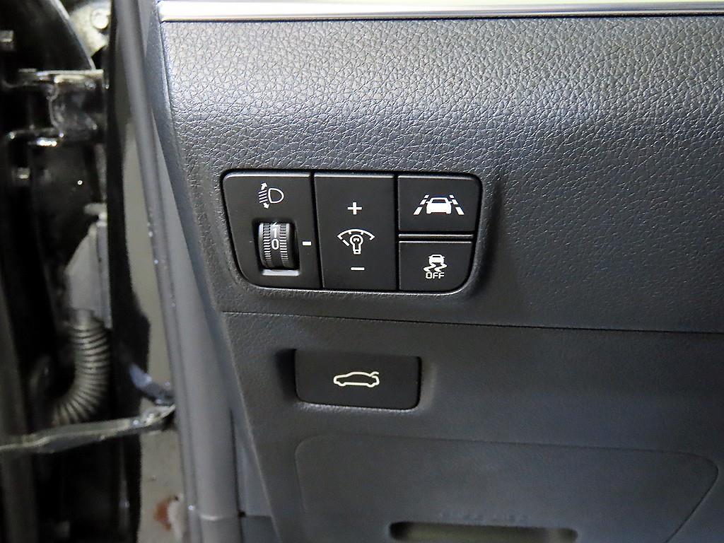 KIA K5 2023 Negro - Importación desde Corea - HF Imports Iquique - Foto 14