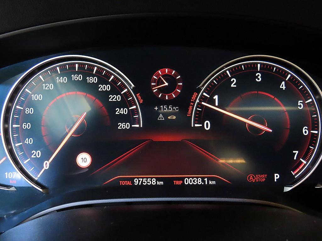BMW 5 Series - Vista 9