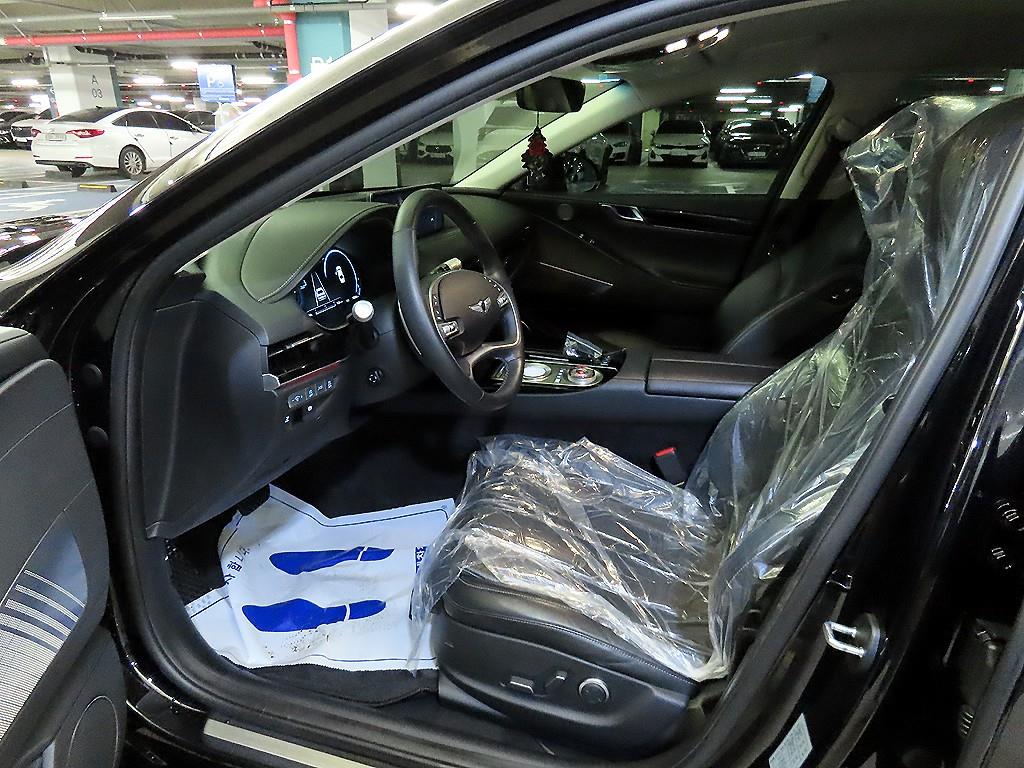 Genesis G80 - Vista 6