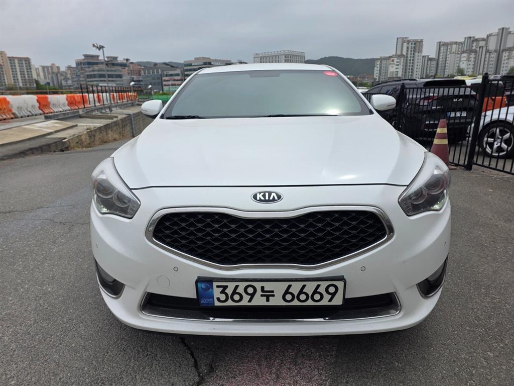 KIA K7 2014 Blanco - Importación desde Corea - HF Imports Iquique - Foto 1