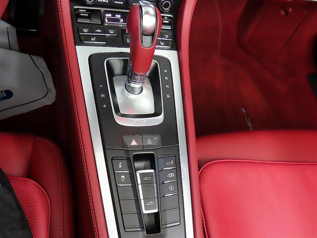 Porsche 718 2022 Negro - Importación desde Corea - HF Imports Iquique - Foto 16