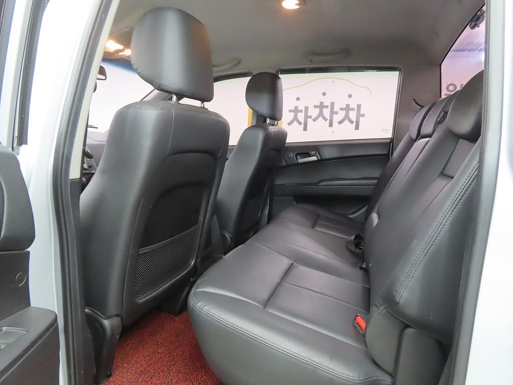 Ssangyong Korando - Vista 6