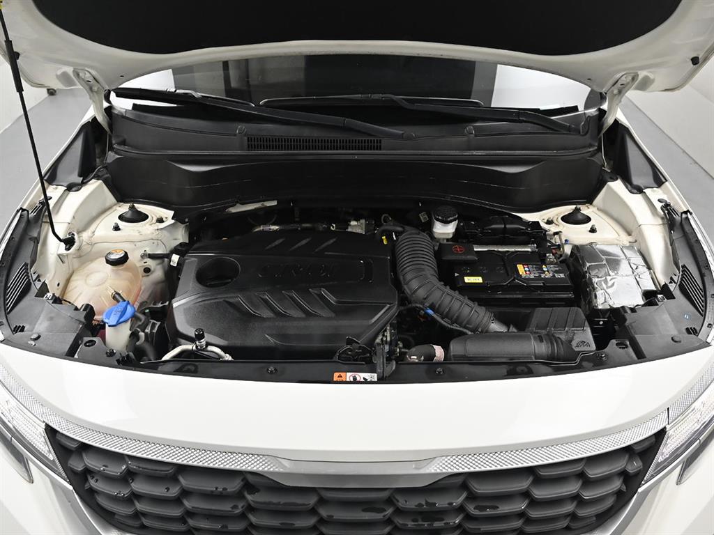 KIA Seltos - Vista 5