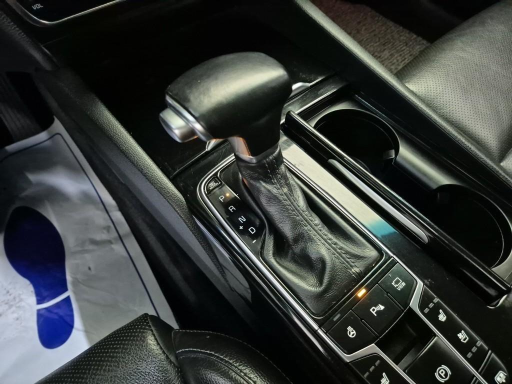 KIA K7 2019 Negro - Importación desde Corea - HF Imports Iquique - Foto 14