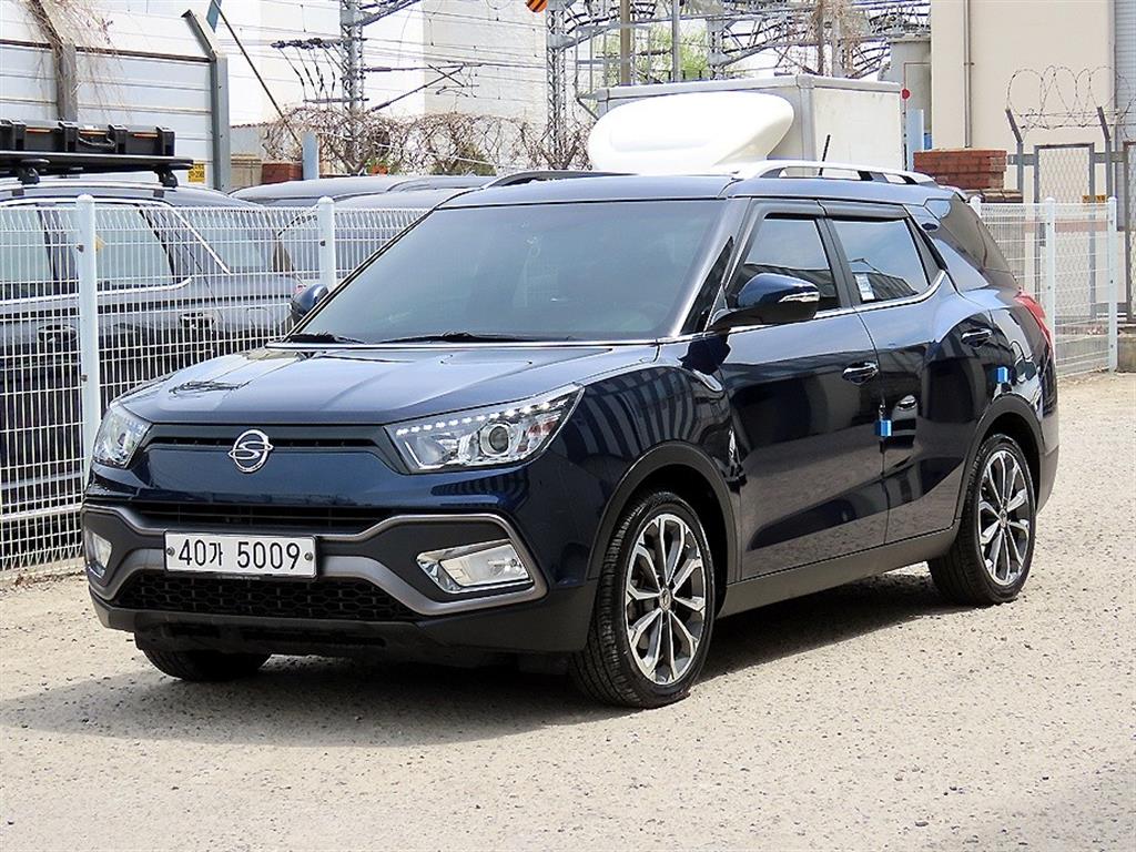 Ssangyong Tivoli - Vista 2