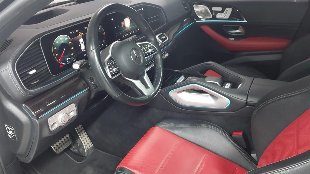 Mercedes Benz GLE Class - Vista 12