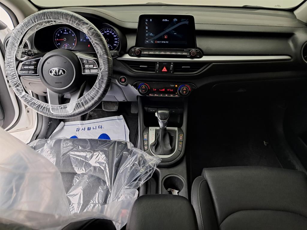 KIA K3 - Vista 11