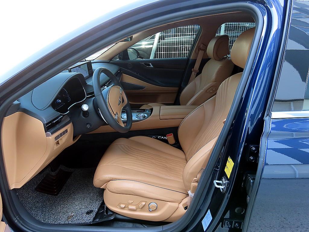 Genesis G80 - Vista 5