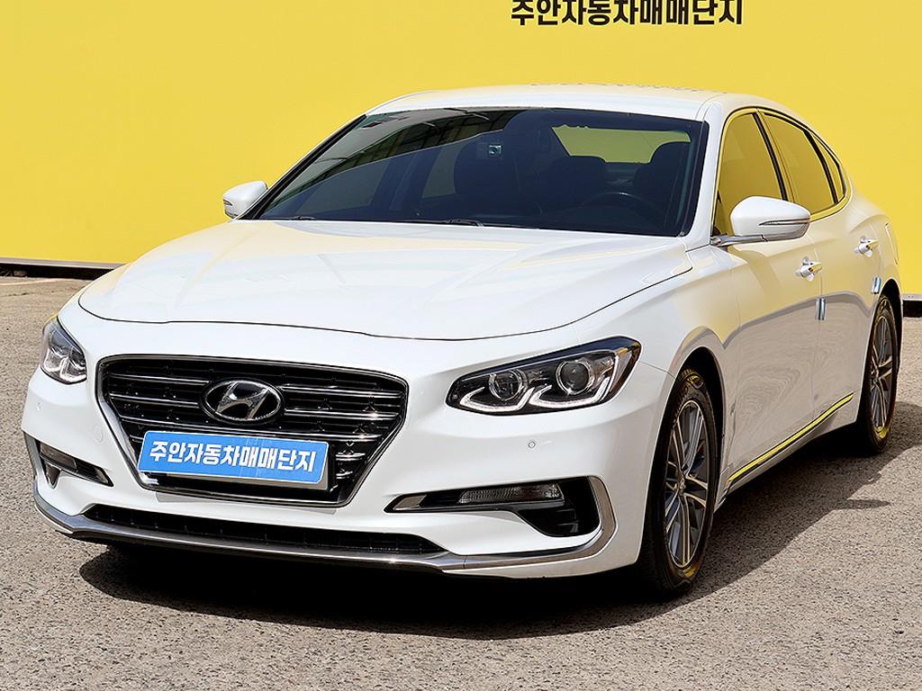HYUNDAI Grandeur - Vista 3