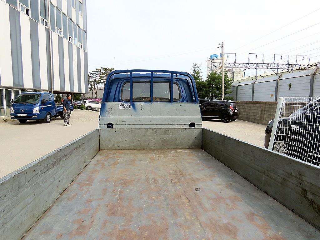 Small Truck Cargo (small) - Vista 5