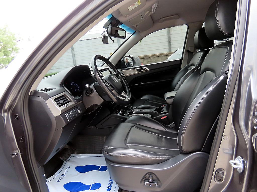 Ssangyong Rexton - Vista 5