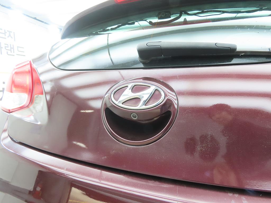 HYUNDAI Veloster 2013 Blanco - Importación desde Corea - HF Imports Iquique - Foto 18