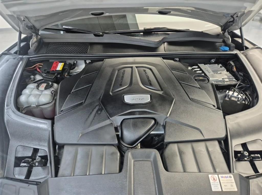 Porsche Cayenne - Vista 5