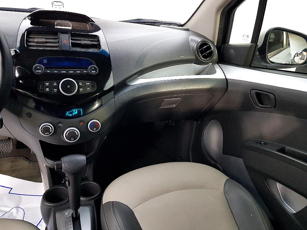 Chevrolet Spark - Vista 10