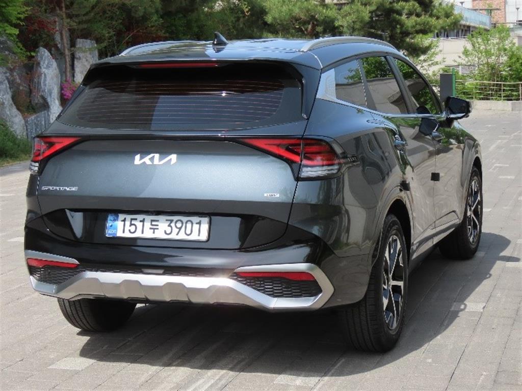 KIA Sportage - Vista 5