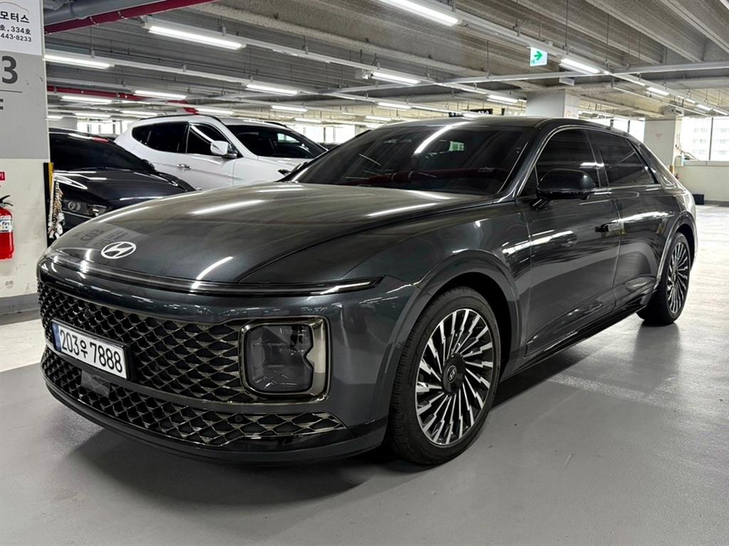 HYUNDAI Grandeur - Vista 2