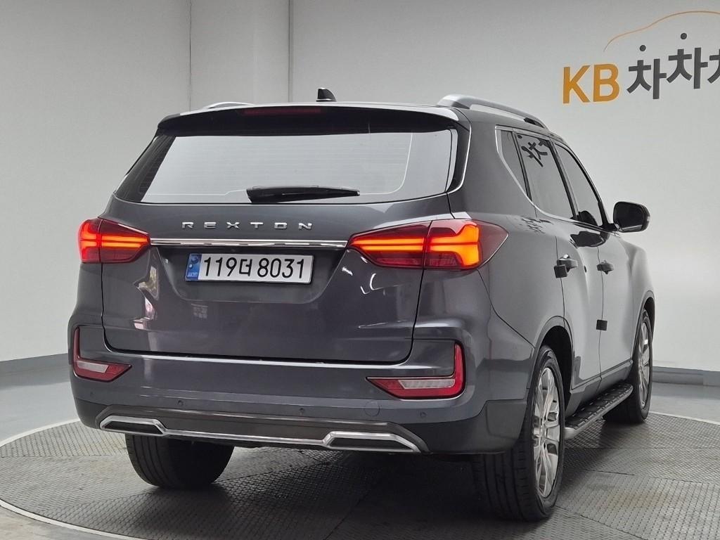 Ssangyong Rexton - Vista 3