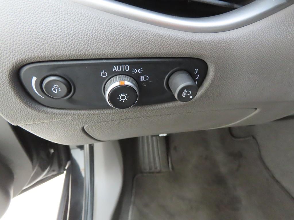 Chevrolet Malibu - Vista 10