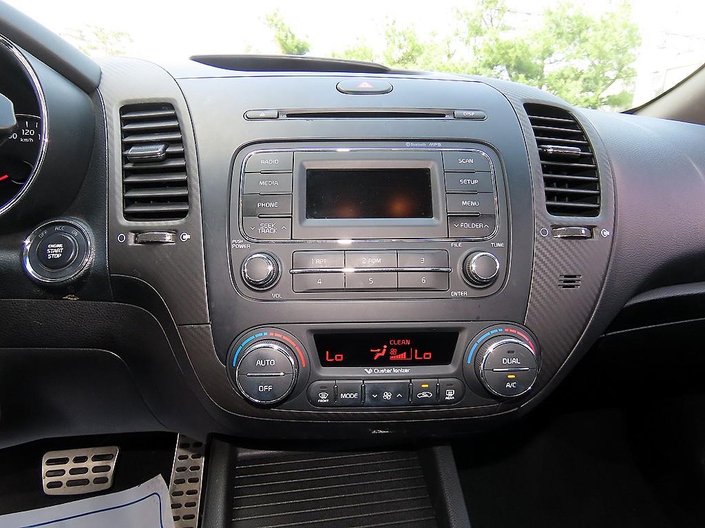 KIA K3 2013 Blanco - Importación desde Corea - HF Imports Iquique - Foto 13