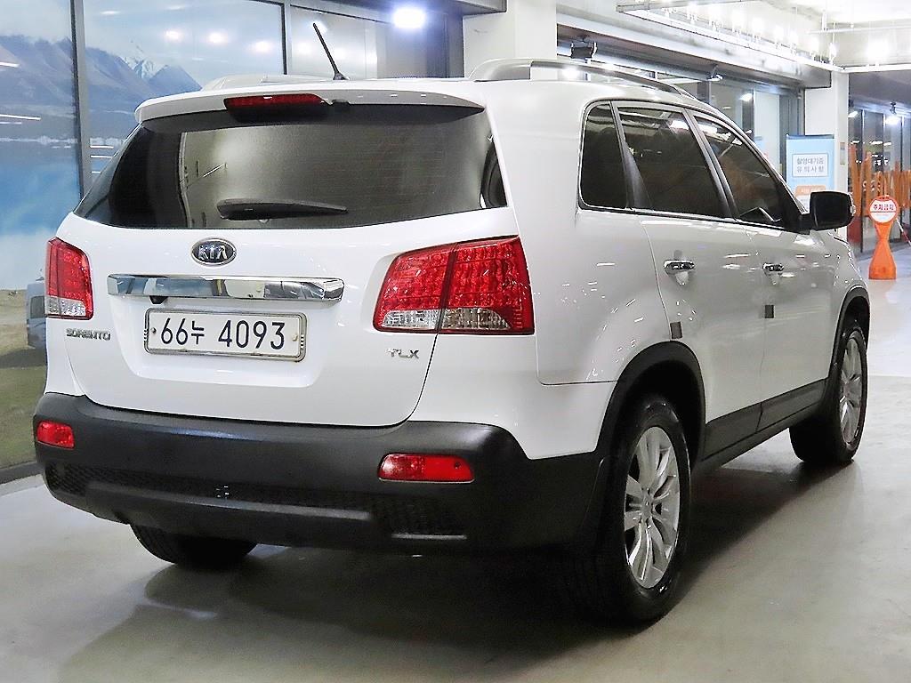 KIA Sorento - Vista 4