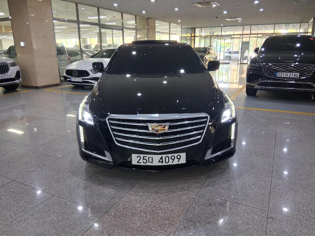 Cadillac CTS - Vista 2