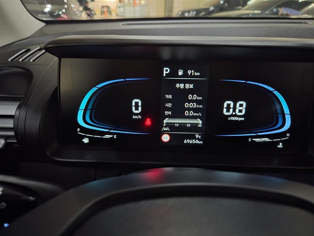 HYUNDAI Casper - Vista 7