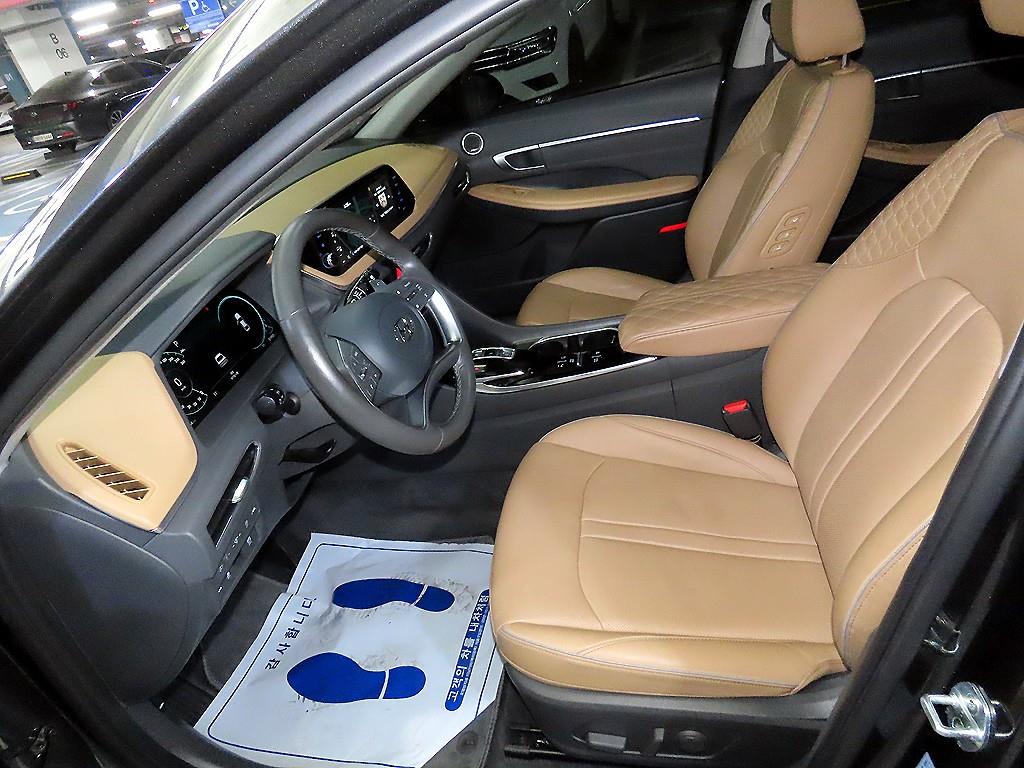 HYUNDAI Sonata - Vista 6