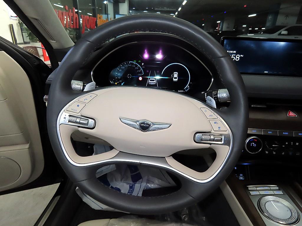 Genesis G80 - Vista 8
