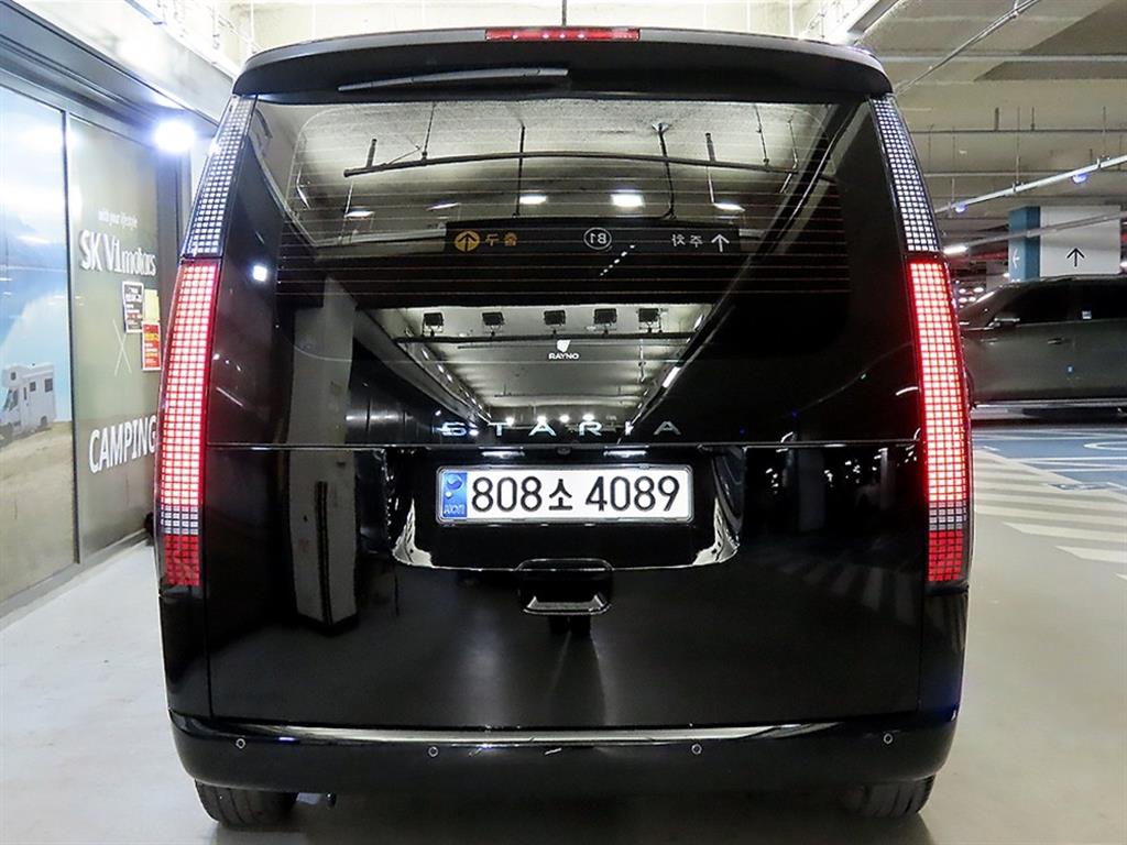 HYUNDAI Staria - Vista 5