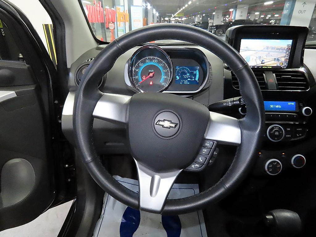 Chevrolet Spark - Vista 8