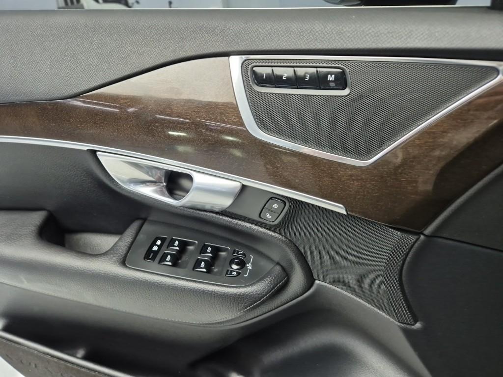 Volvo XC90 2017 Negro - Importación desde Corea - HF Imports Iquique - Foto 18