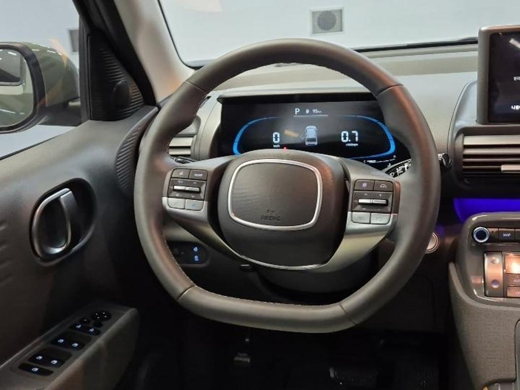 HYUNDAI Casper - Vista 9