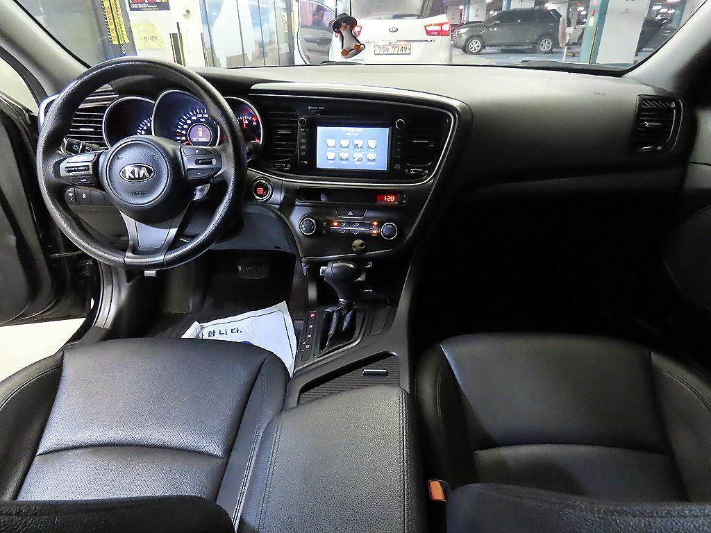 KIA K5 - Vista 10