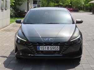 HYUNDAI Avante - Vista 2