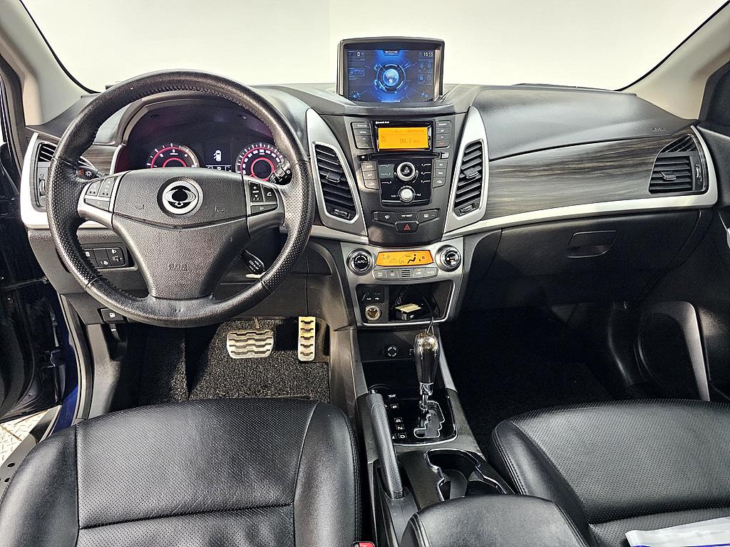 Ssangyong Korando - Vista 5