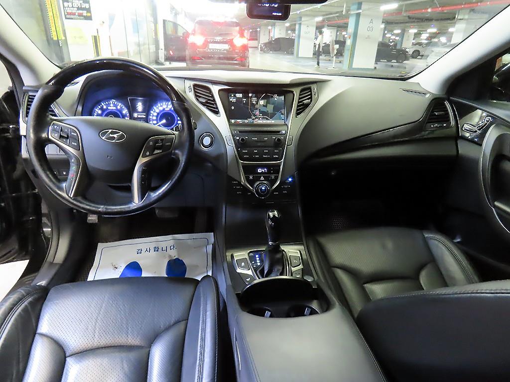 HYUNDAI Grandeur - Vista 10