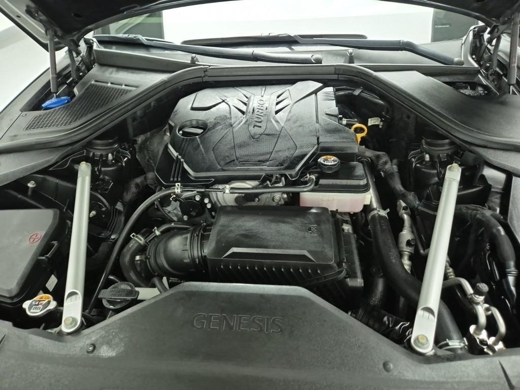 Genesis G80 - Vista 5