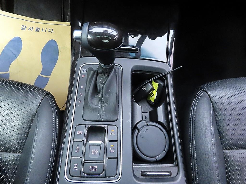 KIA Sorento - Vista 10
