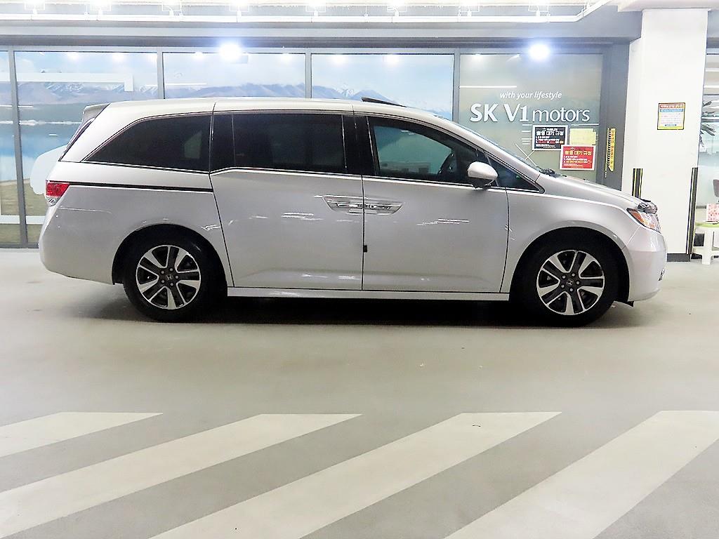Honda Odyssey - Vista 3