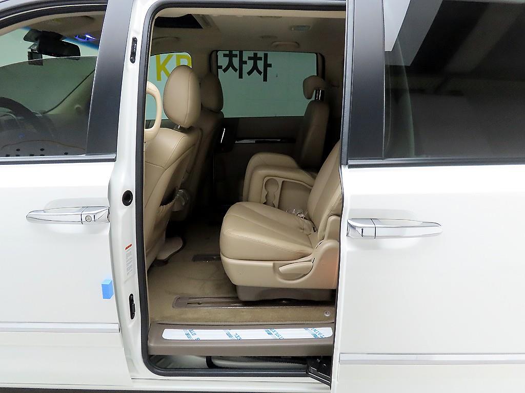 KIA Carnival 2013 Blanco - Importación desde Corea - HF Imports Iquique - Foto 13