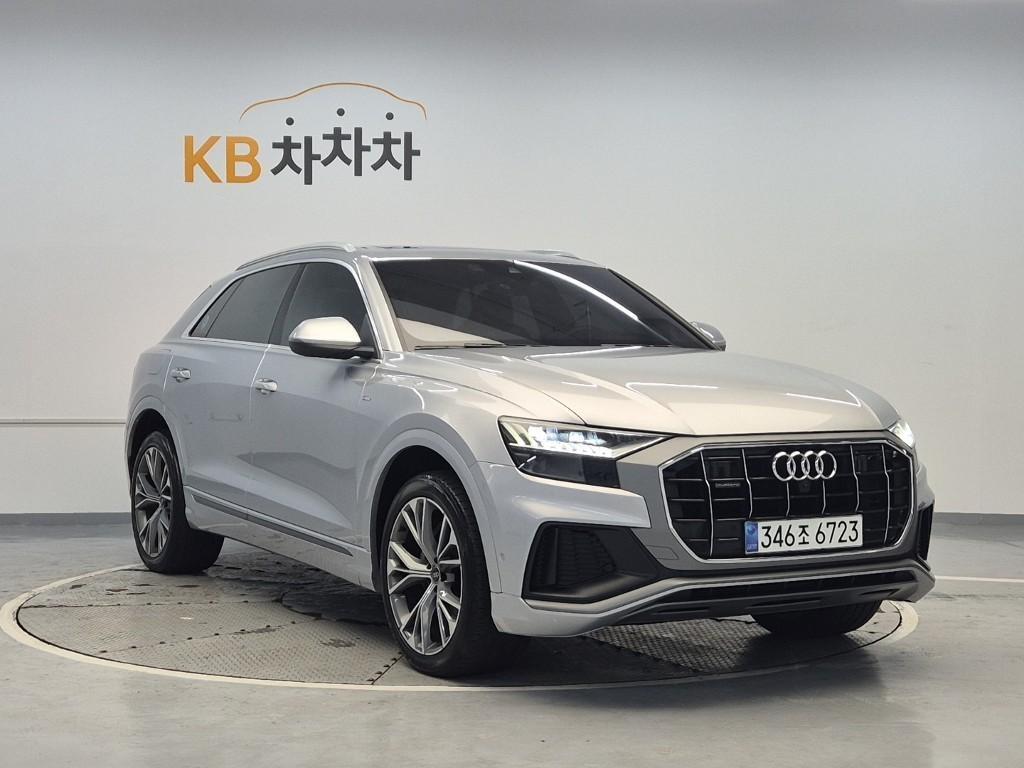 Audi Q8 - Vista 4