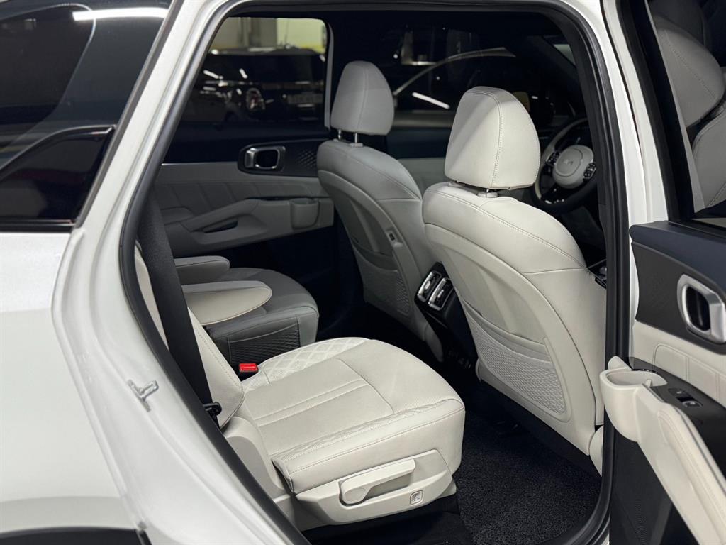KIA Sorento 2024 Blanco - Importación desde Corea - HF Imports Iquique - Foto 16