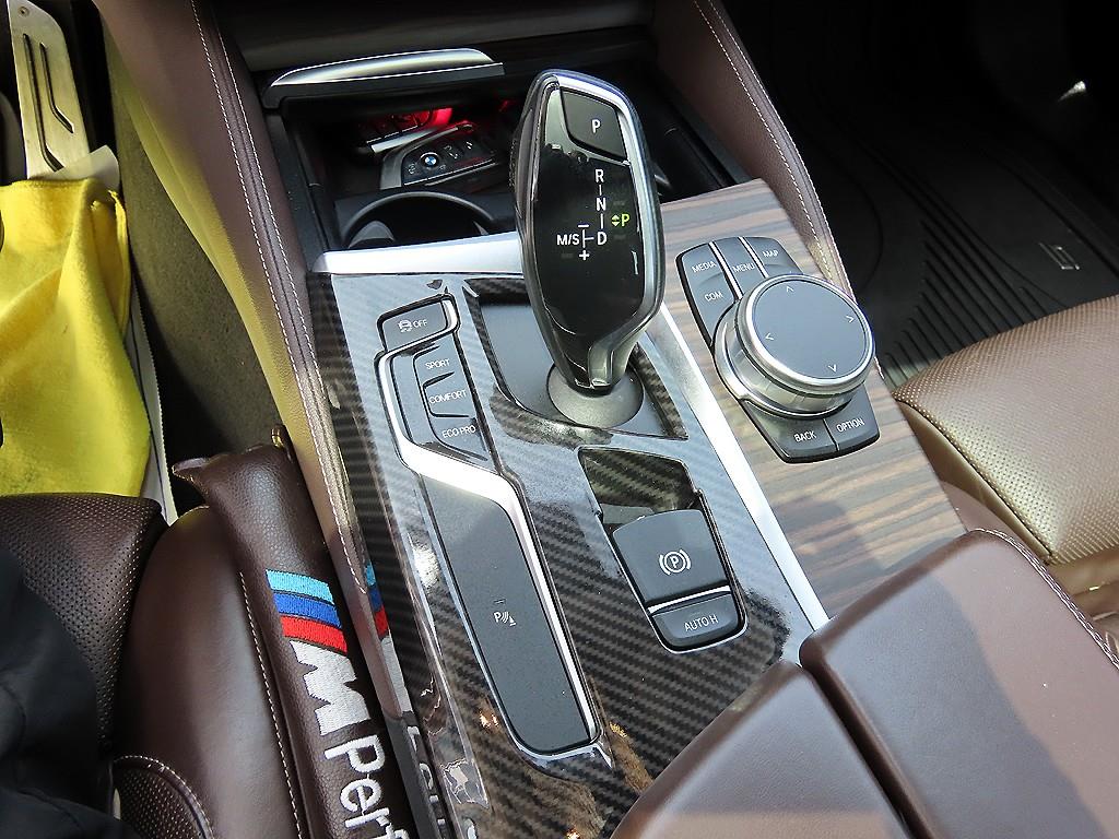 BMW 5 Series - Vista 11