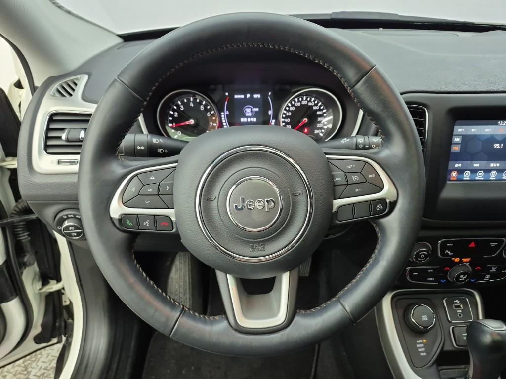 Jeep Compass - Vista 9
