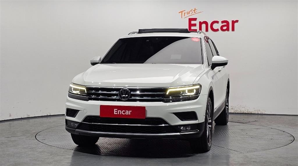 Volkswagen Tiguan - Vista 2