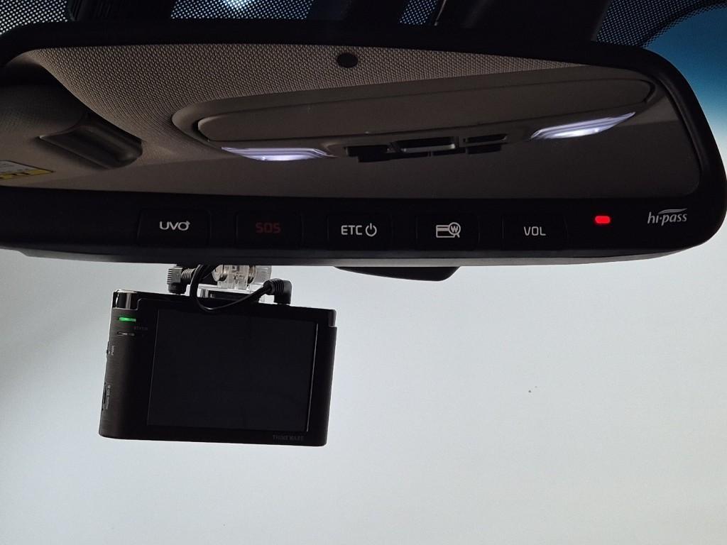 KIA Carnival 2019 Negro - Importación desde Corea - HF Imports Iquique - Foto 17
