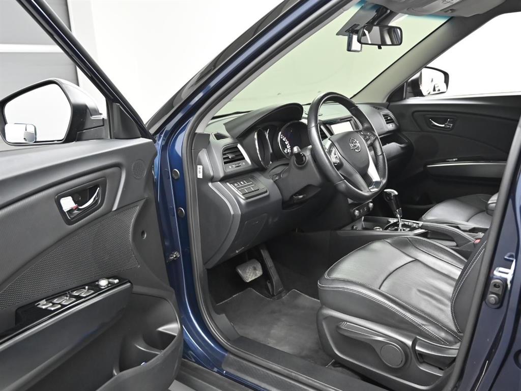 Ssangyong Tivoli 2018 Azul - Importación desde Corea - HF Imports Iquique - Foto 10