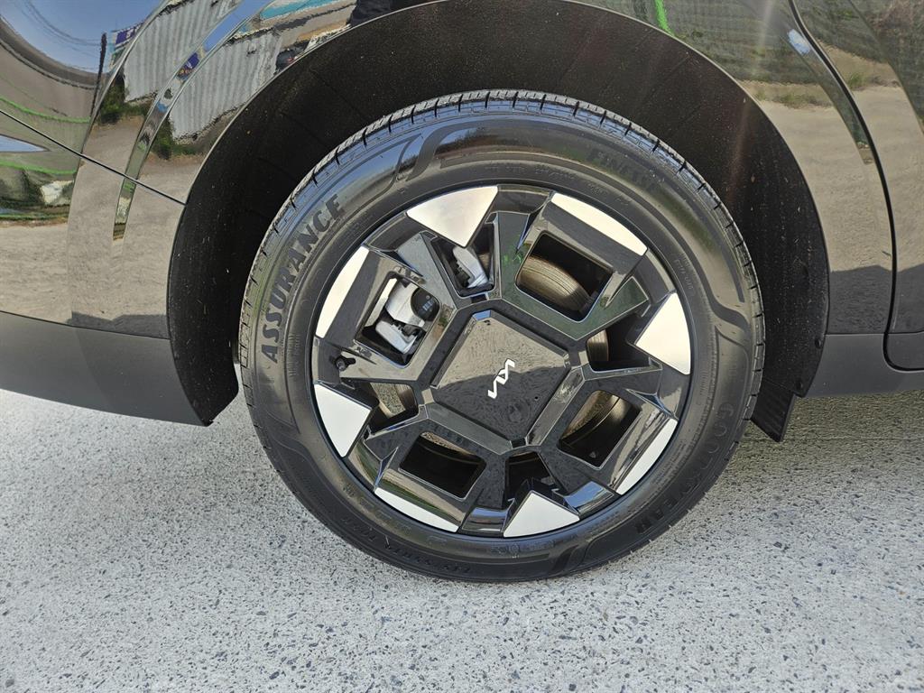KIA Carnival - Vista 6