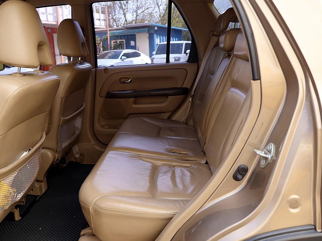 Honda CR-V 2005 Gold color - Importación desde Corea - HF Imports Iquique - Foto 12