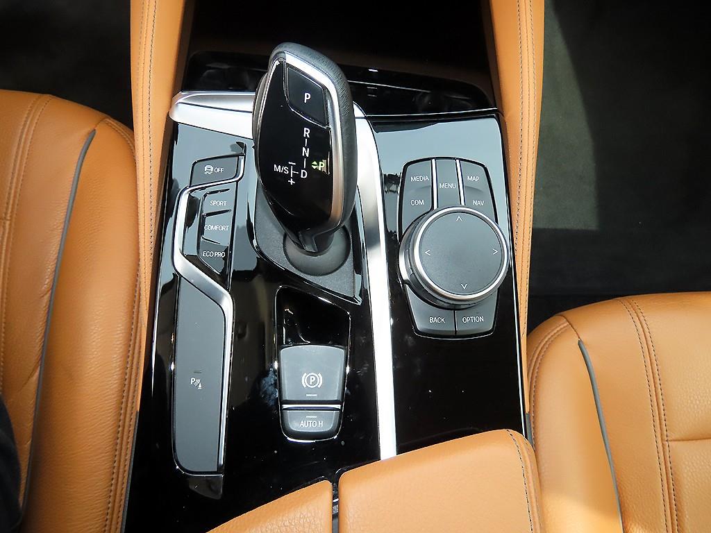 BMW 5 Series - Vista 11